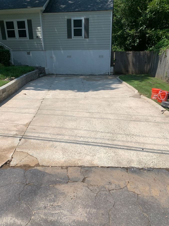 House, Driveway, and Walkway Cleaning in Decatur, GA